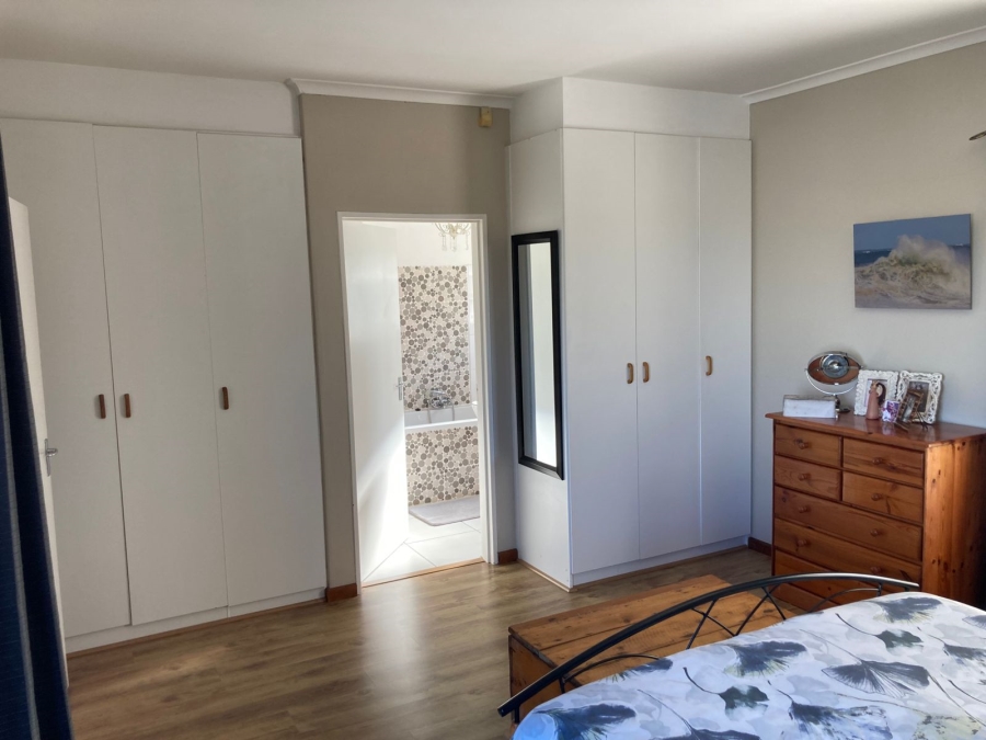 3 Bedroom Property for Sale in Bettys Bay Western Cape